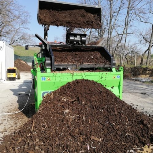 Cribadora de sustrato y compost. Modelo DB 40