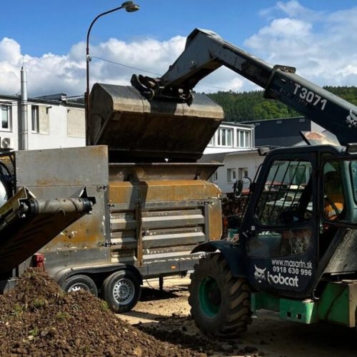 Tromel DB- 70 con remolque