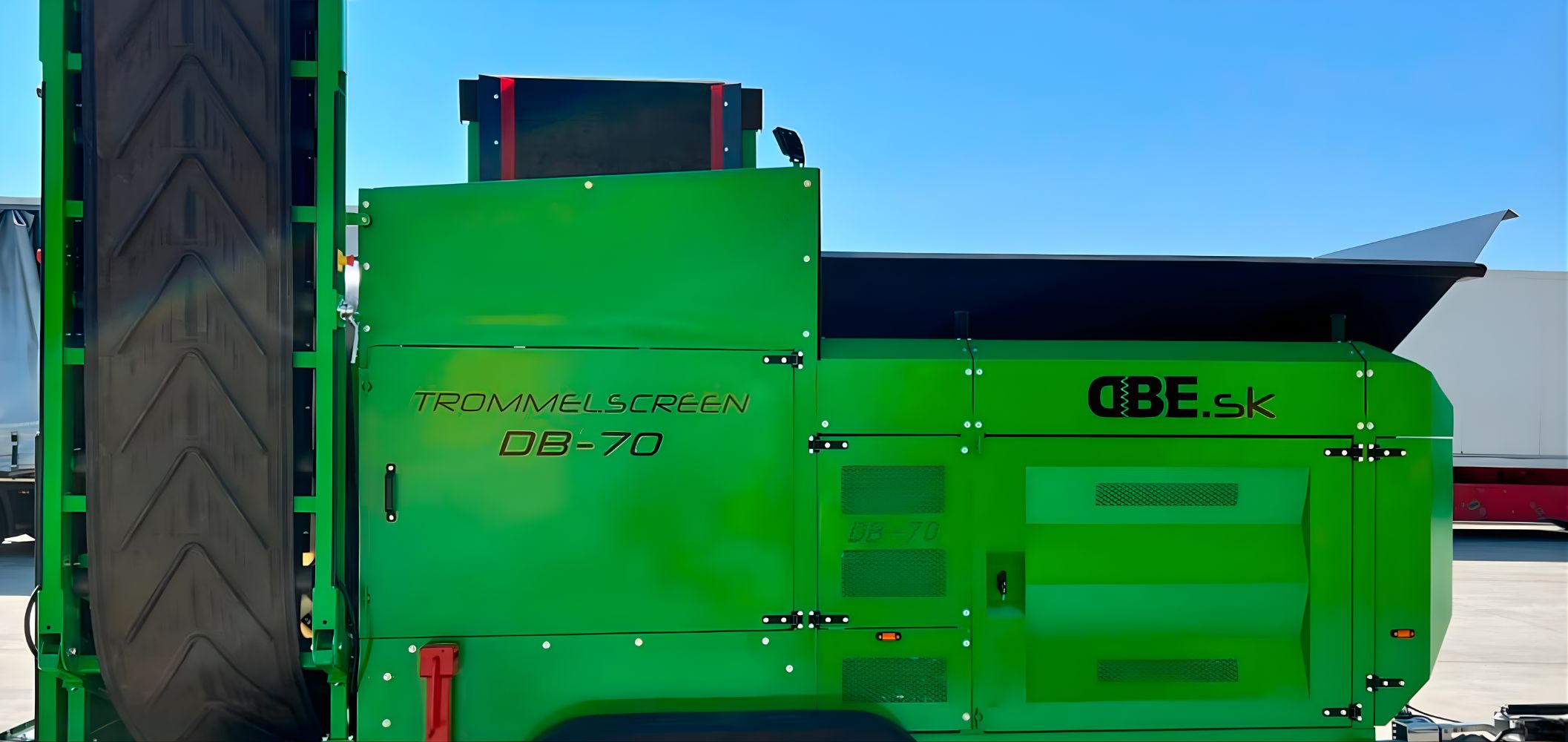 Tromel-DB-70-con-remolque-2